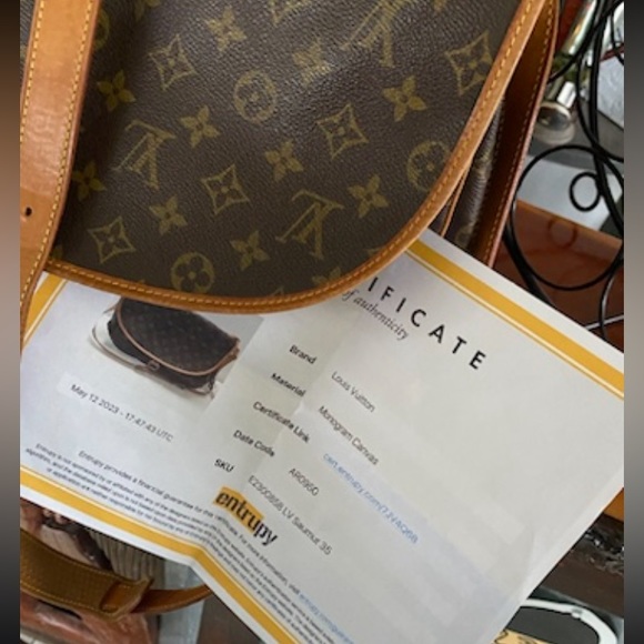 LOUIS VUITTON SAUMUR 35 Monogram Shoulder Bag W/COA - Picture 12 of 15